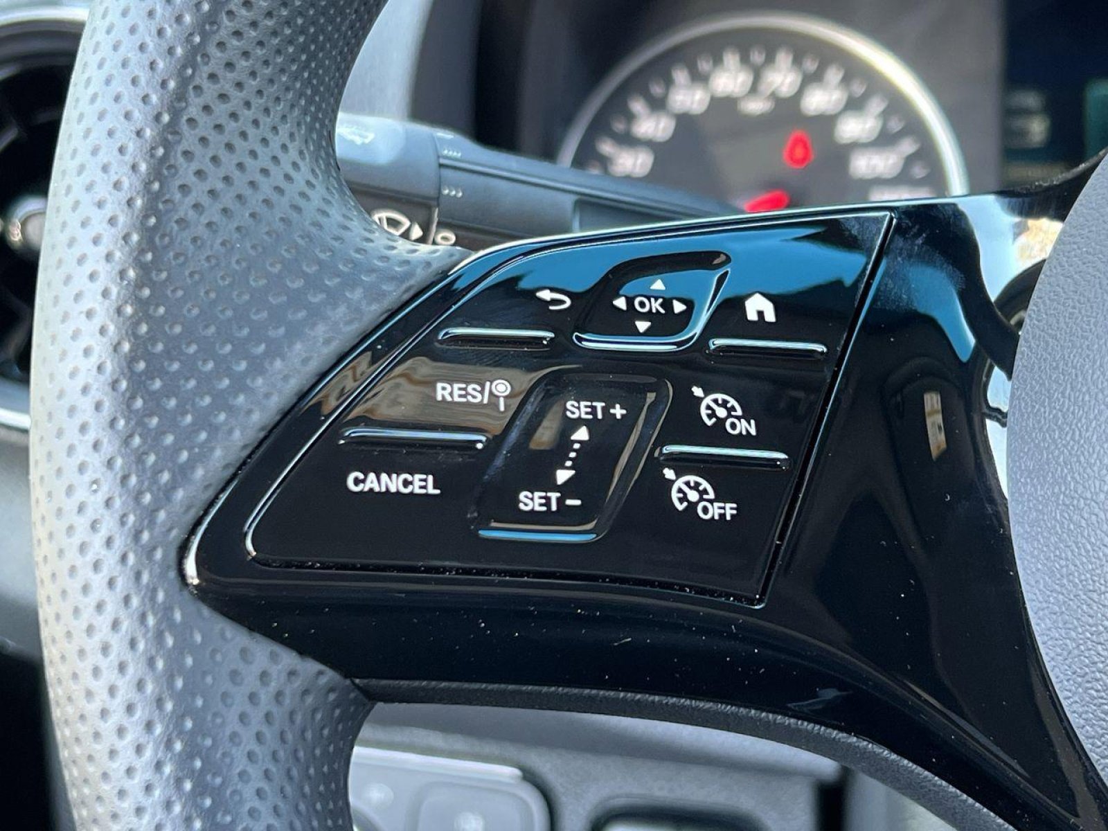 New 2025 Mercedes-Benz Sprinter 2500 image 30