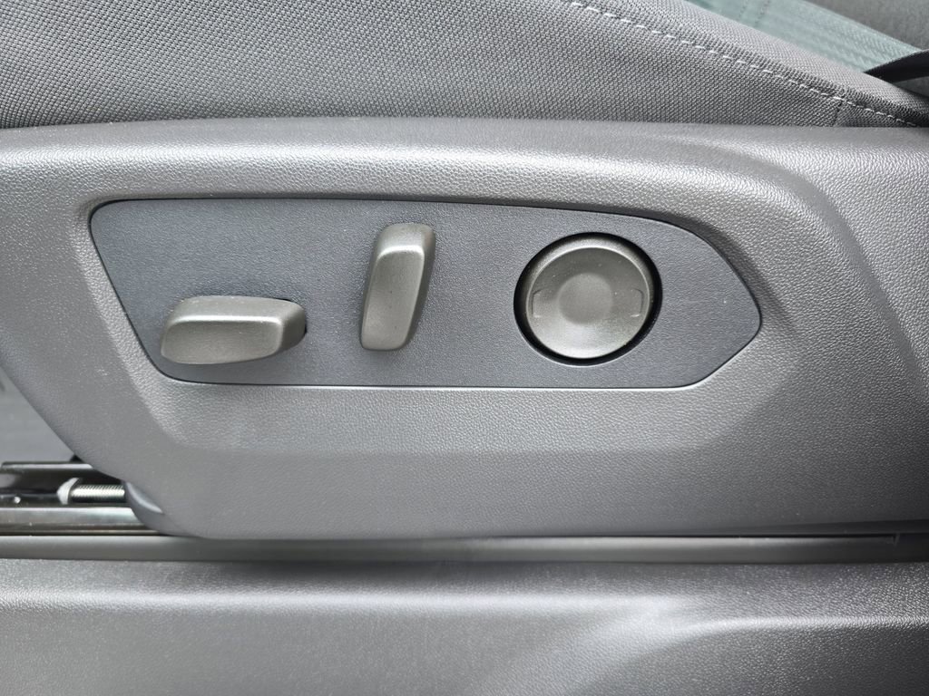 New 2026 Chevrolet Silverado 1500 LT w/ Z71 Off-Road Package image 27