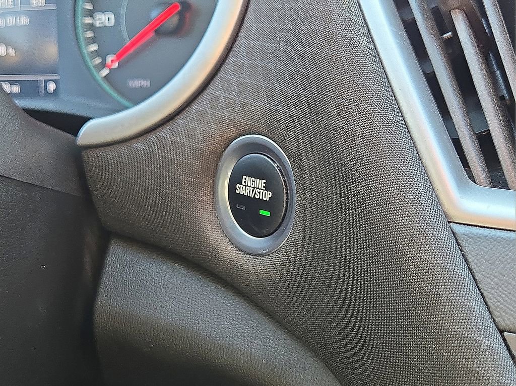 Used 2023 Chevrolet Malibu LT image 31