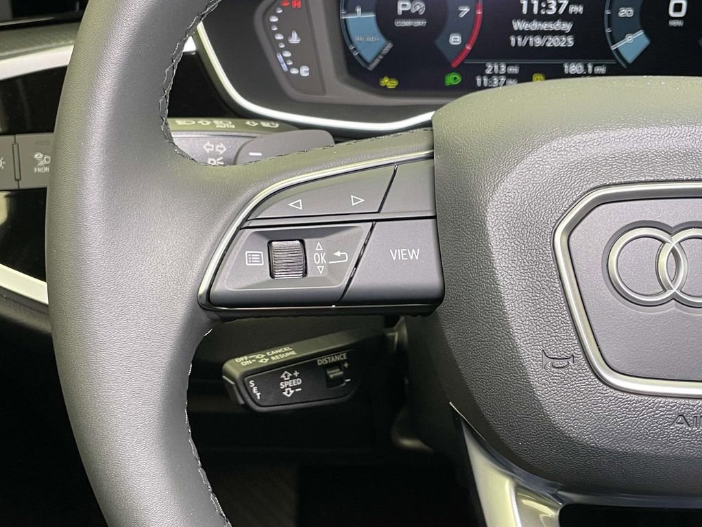 New 2025 Audi Q3 2.0T Premium image 37