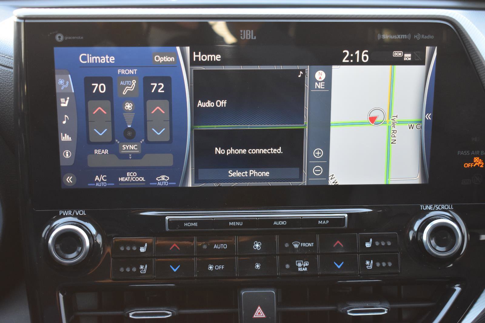 Used 2021 Toyota Highlander Platinum image 29