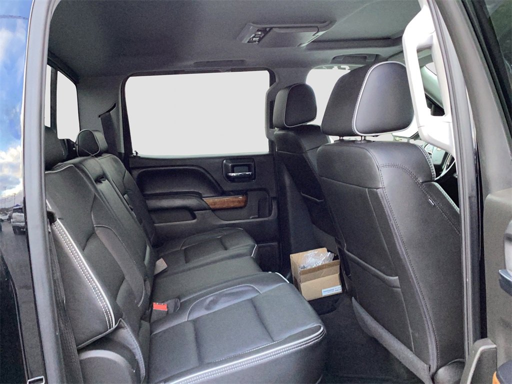 Used 2017 Chevrolet Silverado 1500 High Country image 19