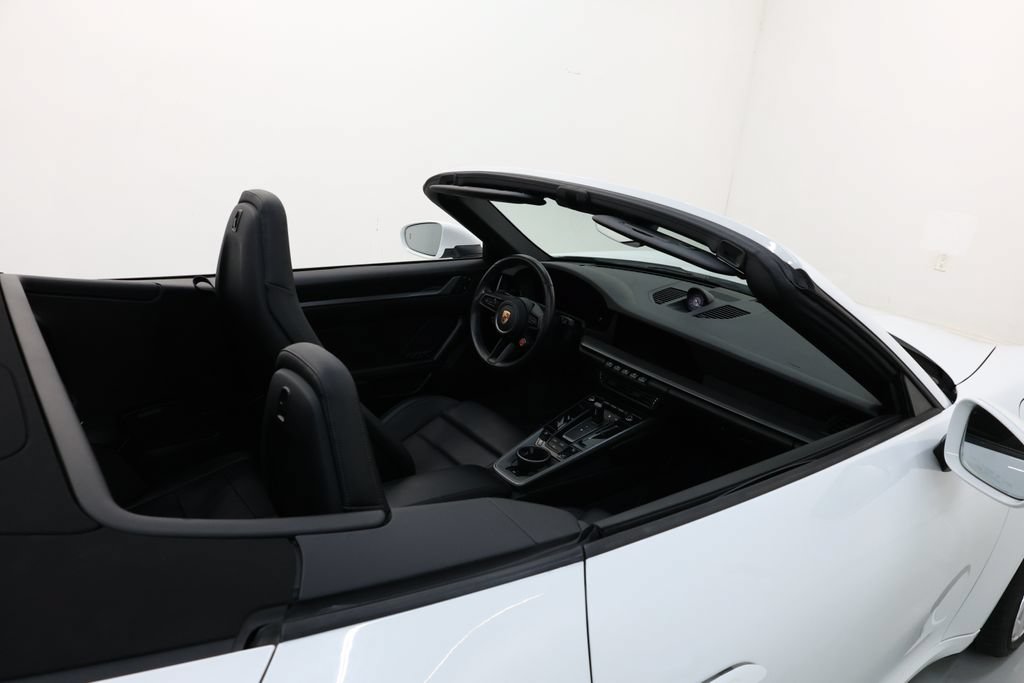 Used 2025 Porsche 911 Carrera RWD image 66