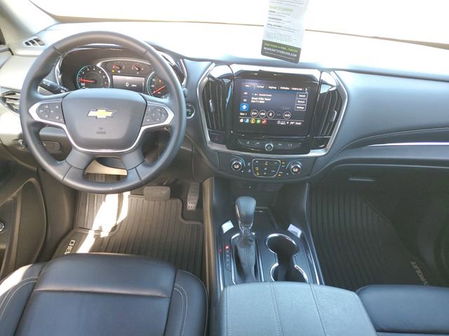 Used 2023 Chevrolet Traverse LT FWD image 9