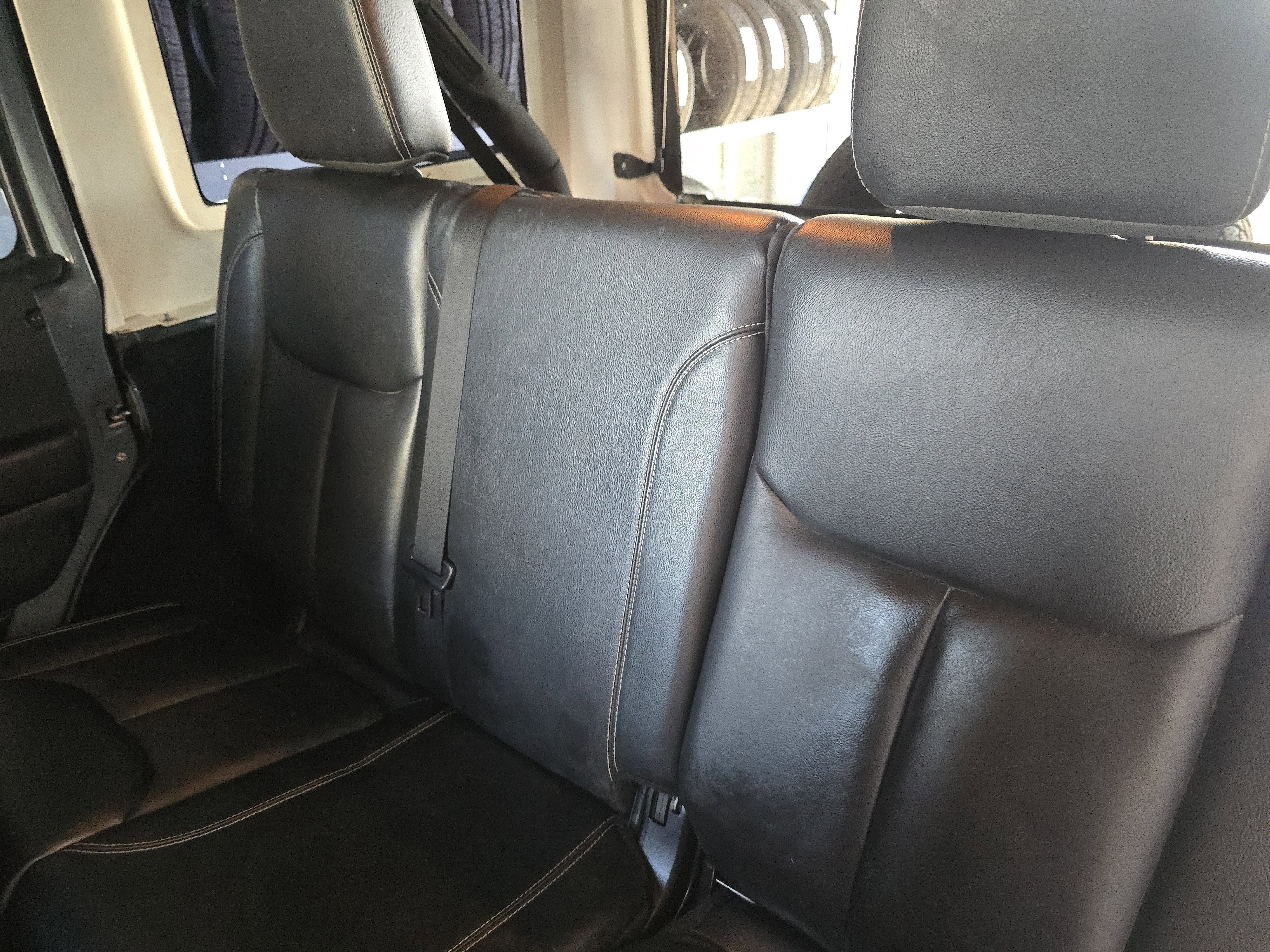 Used 2015 Jeep Wrangler Unlimited Rubicon w/ Dual Top Group image 24