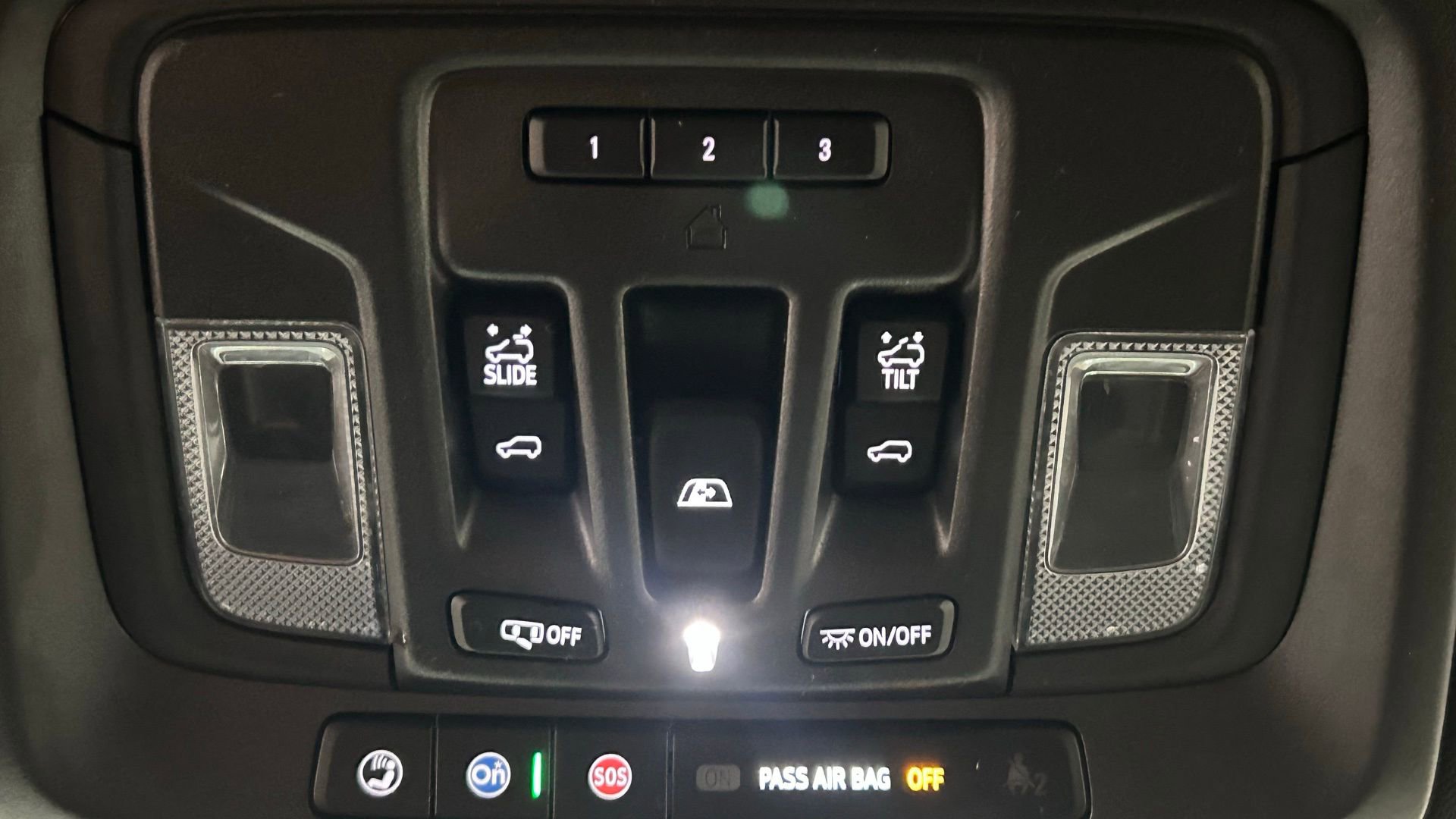 Used 2024 Chevrolet Silverado 2500 ZR2 w/ ZR2 Bison Edition AWD/4WD image 98