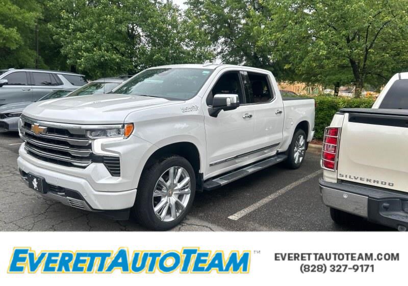 Used 2024 Chevrolet Silverado 1500 High Country w/ High Country Premium Package AWD/4WD image 1