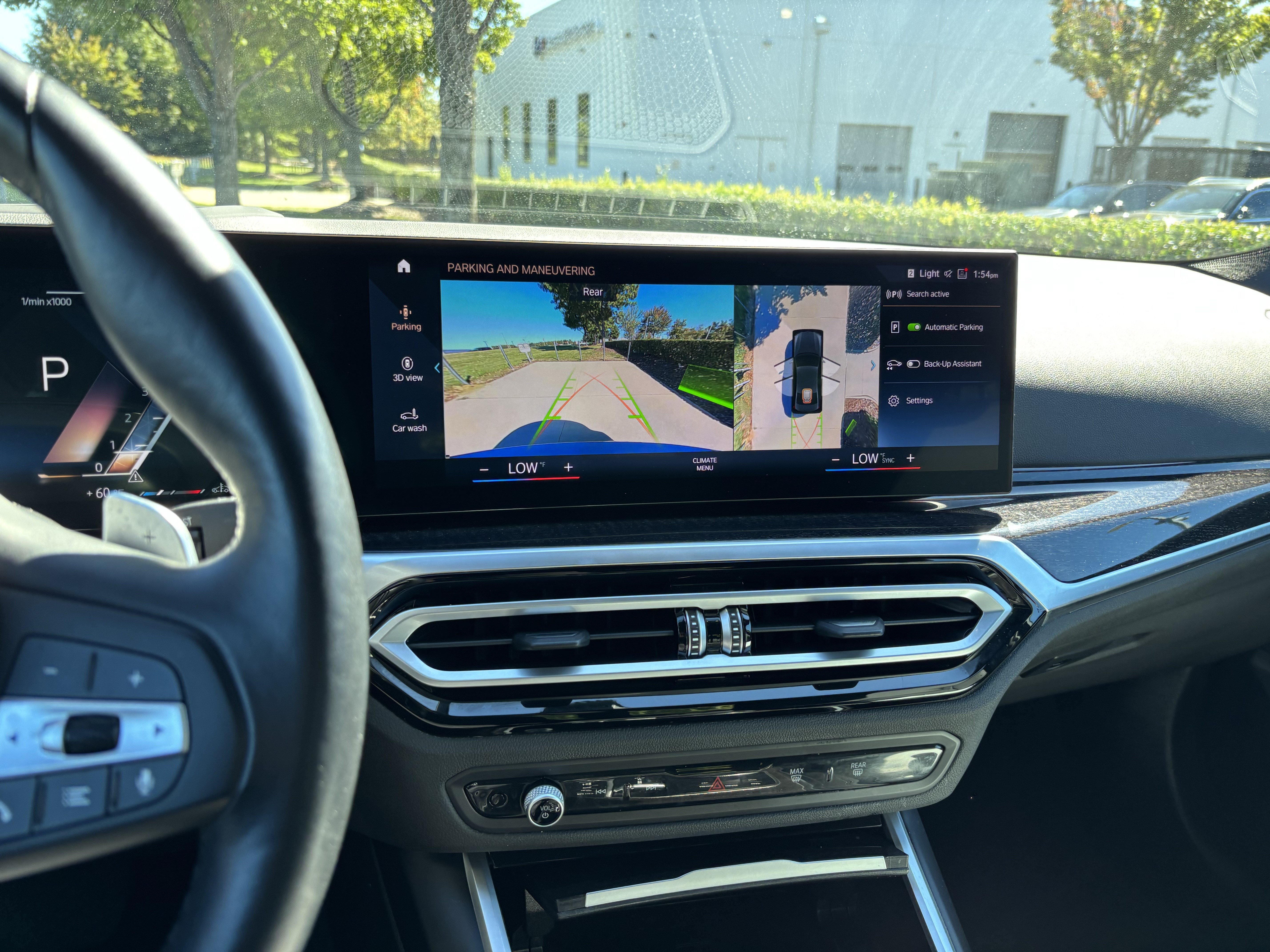 Certified 2024 BMW 330i xDrive Sedan w/ Premium Package AWD/4WD image 30