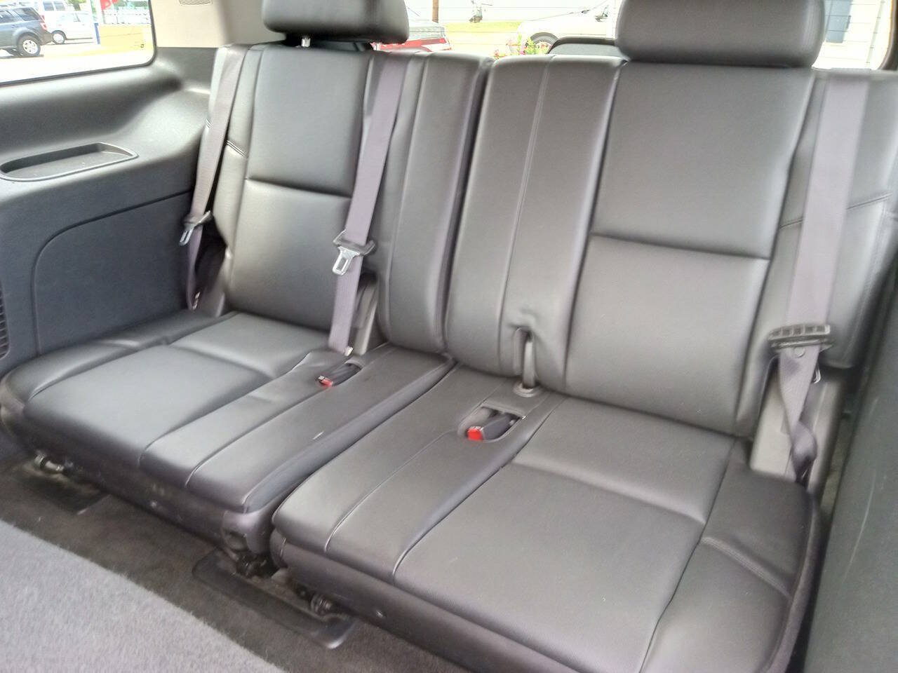 Used 2013 Chevrolet Tahoe LTZ AWD/4WD image 10