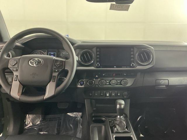 Used 2021 Toyota Tacoma TRD Off-Road w/ TRD Premium Off Road Package AWD/4WD image 34