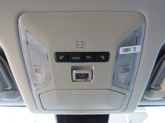 Used 2025 Toyota RAV4 XLE image 52