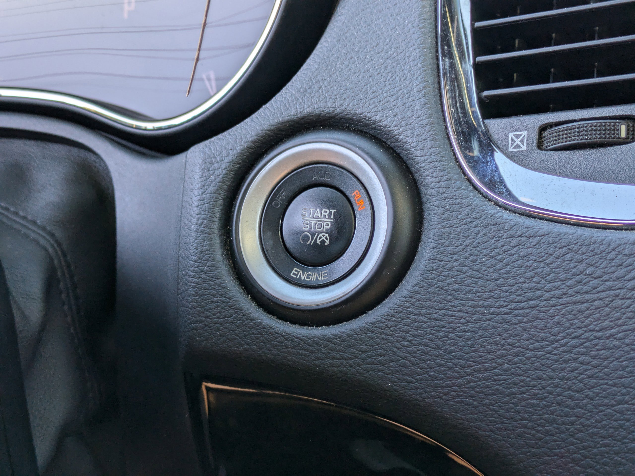 Used 2015 Dodge Durango Citadel w/ Technology Group image 30