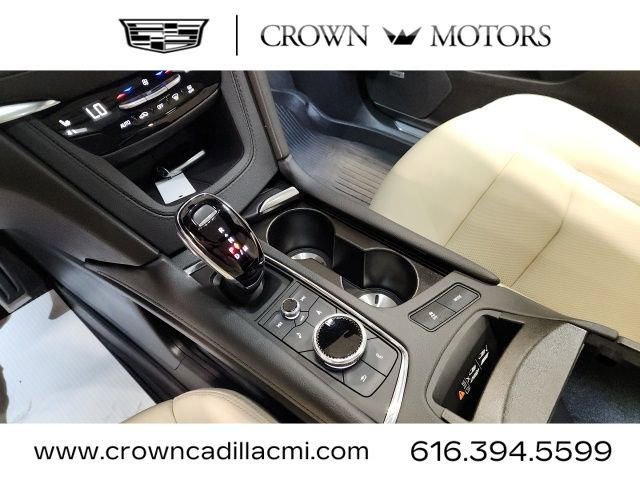 Used 2024 Cadillac XT5 Sportv AWD/4WD image 17