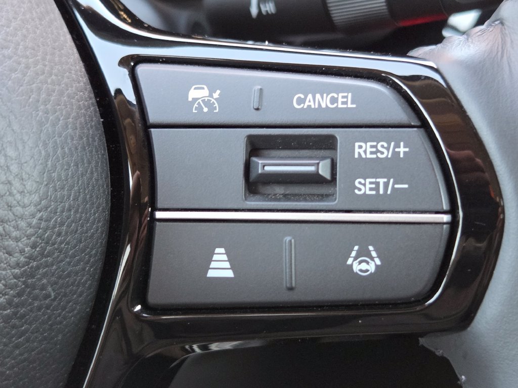 Used 2024 Honda CR-V EX-L image 16