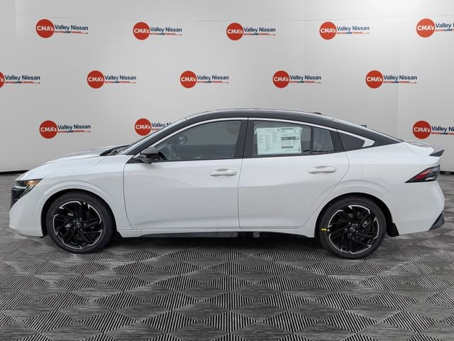 New 2026 Nissan Sentra SR w/ SR Premium Package FWD image 8