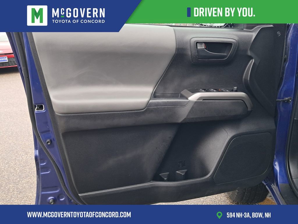 Used 2023 Toyota Tacoma SR5 image 9