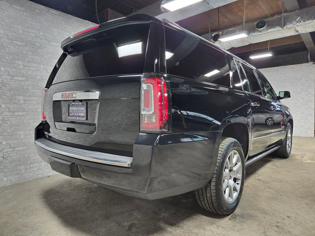 Used 2019 GMC Yukon XL Denali w/ Open Road Package image 45