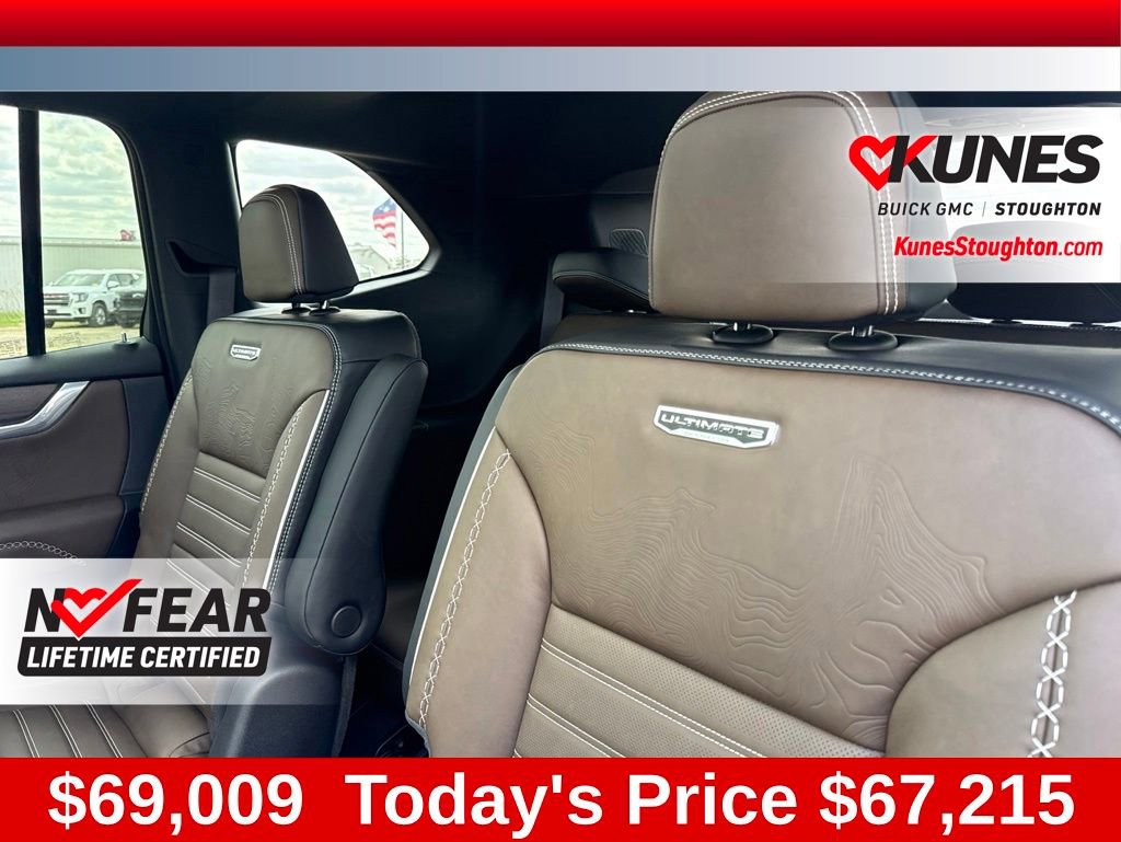 New 2026 GMC Acadia Denali Ultimate w/ LPO, Floor Liner Package AWD/4WD image 48