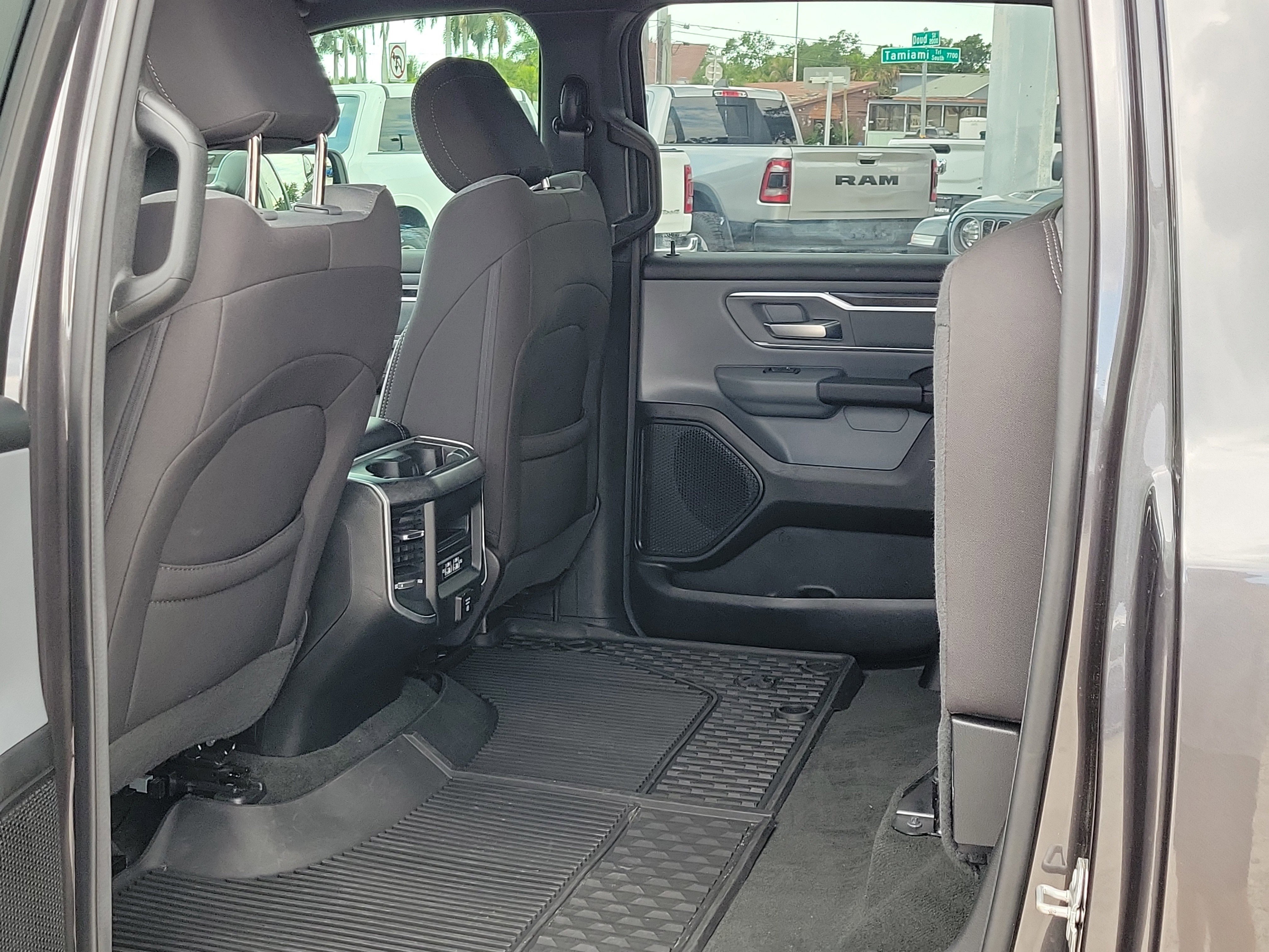 Used 2022 RAM 1500 Big Horn RWD image 14