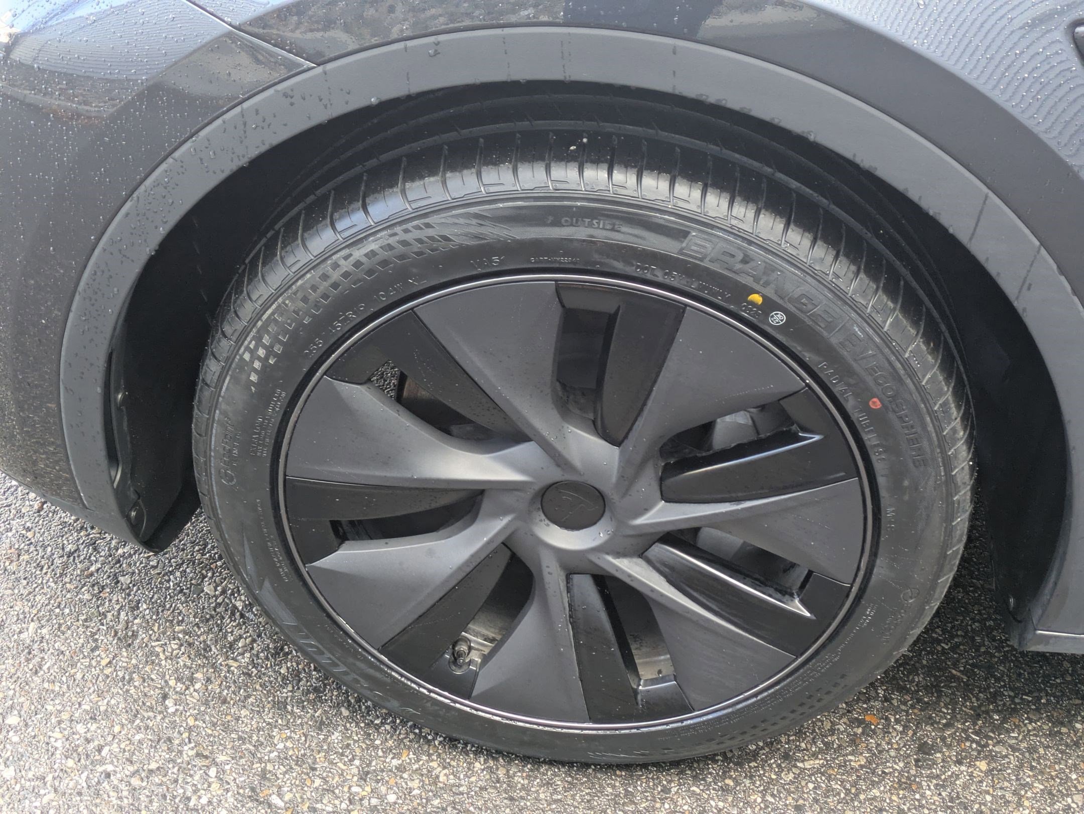 Used 2025 Tesla Model Y Long Range image 11