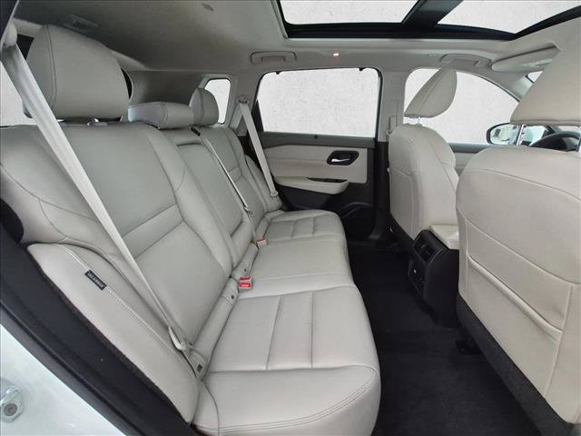 Used 2023 Nissan Rogue SL w/ SL Premium Package AWD/4WD image 24