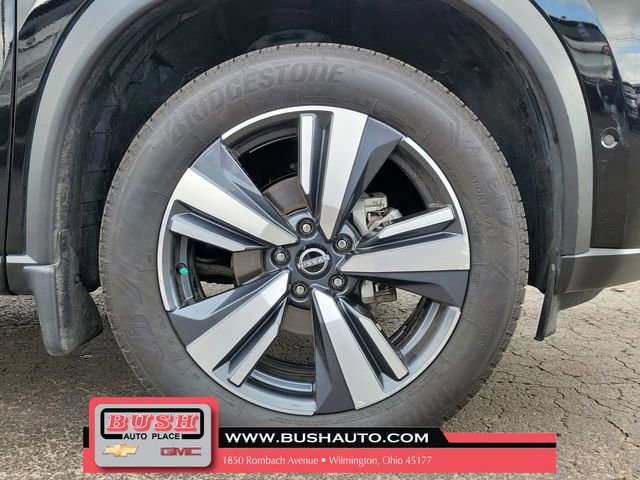 Used 2022 Nissan Rogue SL w/ SL Premium Package image 5