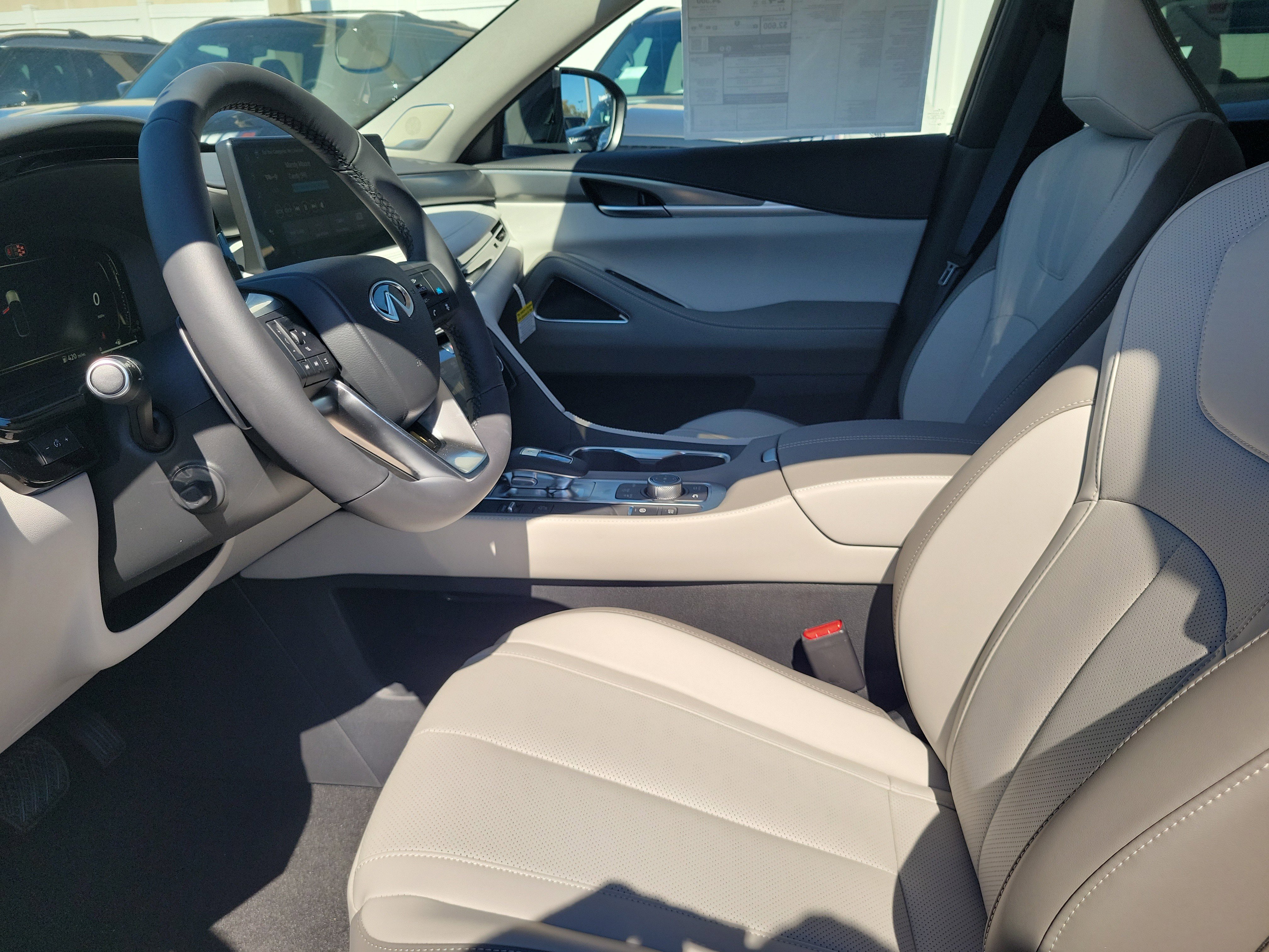 New 2026 INFINITI QX60 Luxe w/ Cargo Package image 24