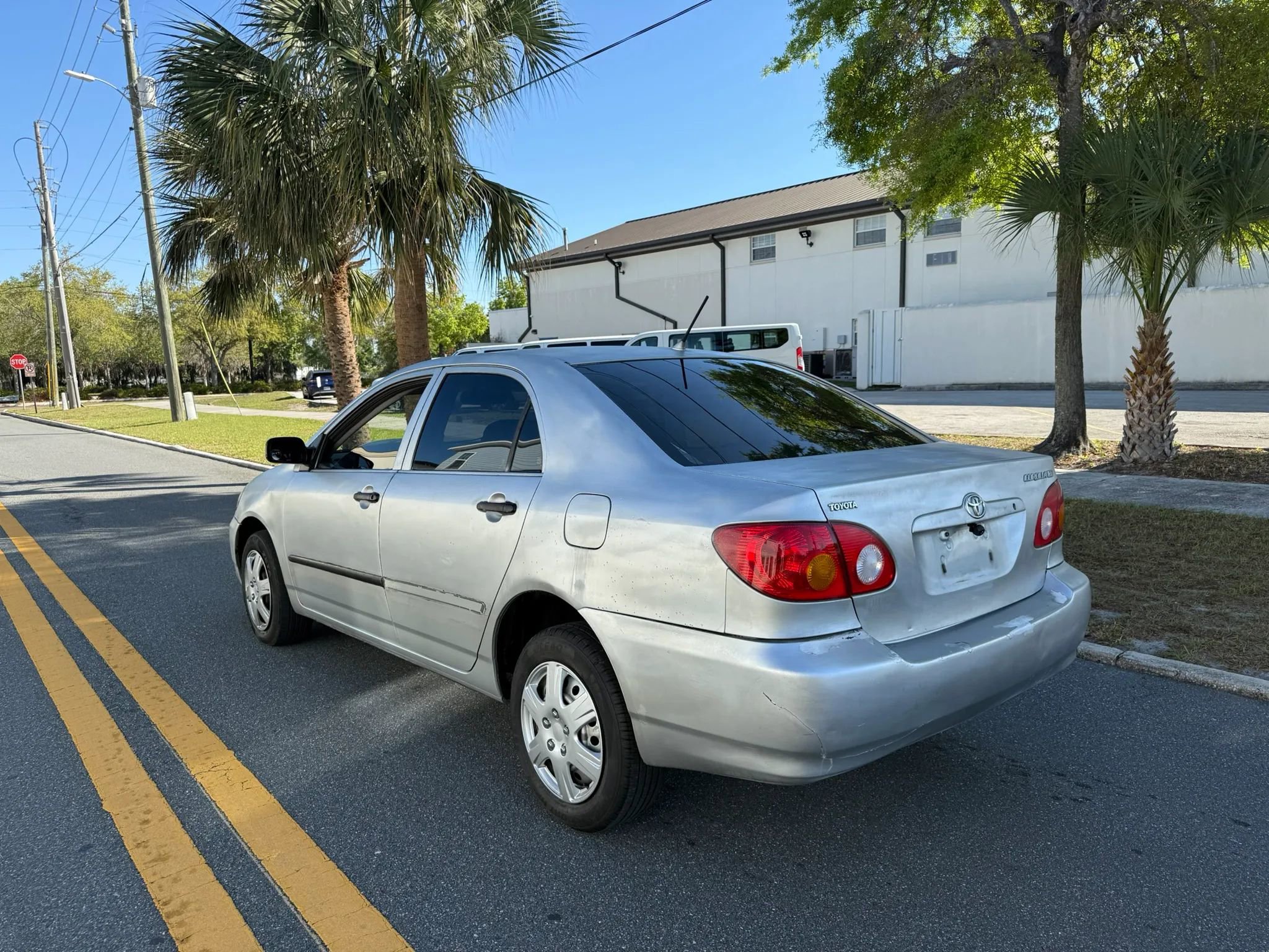 Used 2003 Toyota Corolla CE FWD image 7