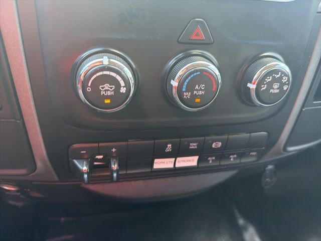 Used 2016 RAM 3500 Tradesman w/ Power & Remote Entry Group RWD image 19