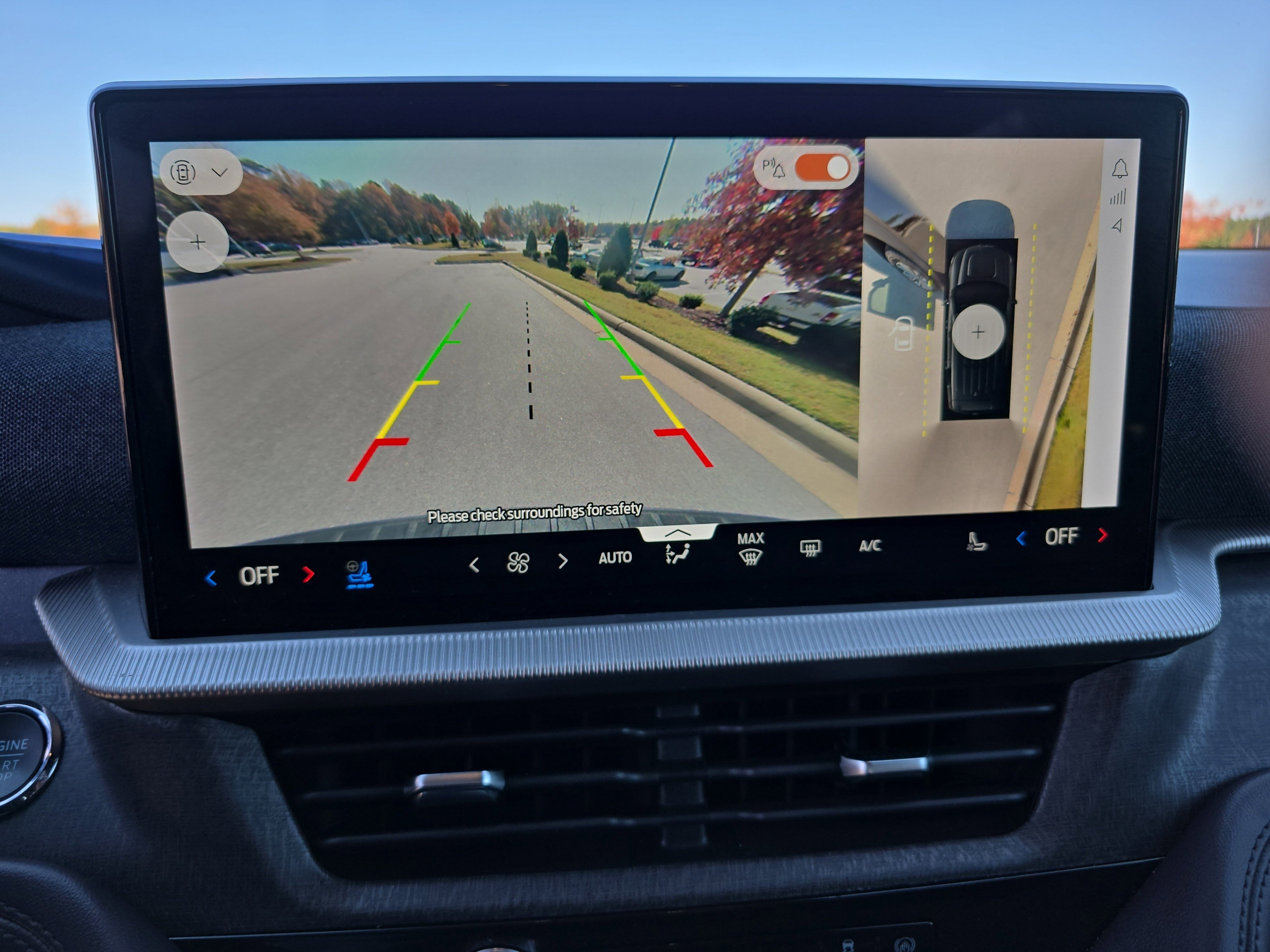 Used 2025 Ford Explorer Platinum w/ Ultimate Package image 23