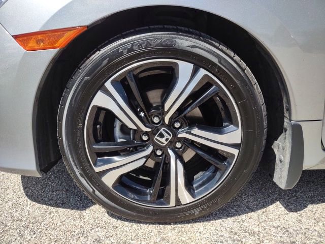 Used 2017 Honda Civic Touring image 29