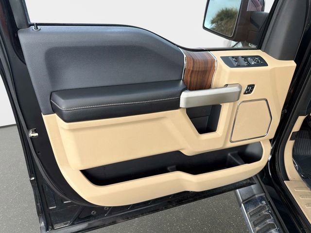 Used 2017 Ford F150 Lariat RWD image 17