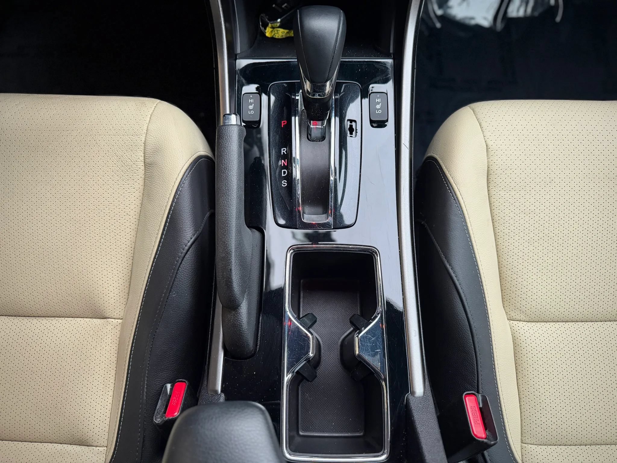 Used 2017 Honda Accord EX-L image 15