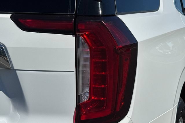 Used 2024 GMC Yukon SLT AWD/4WD image 51