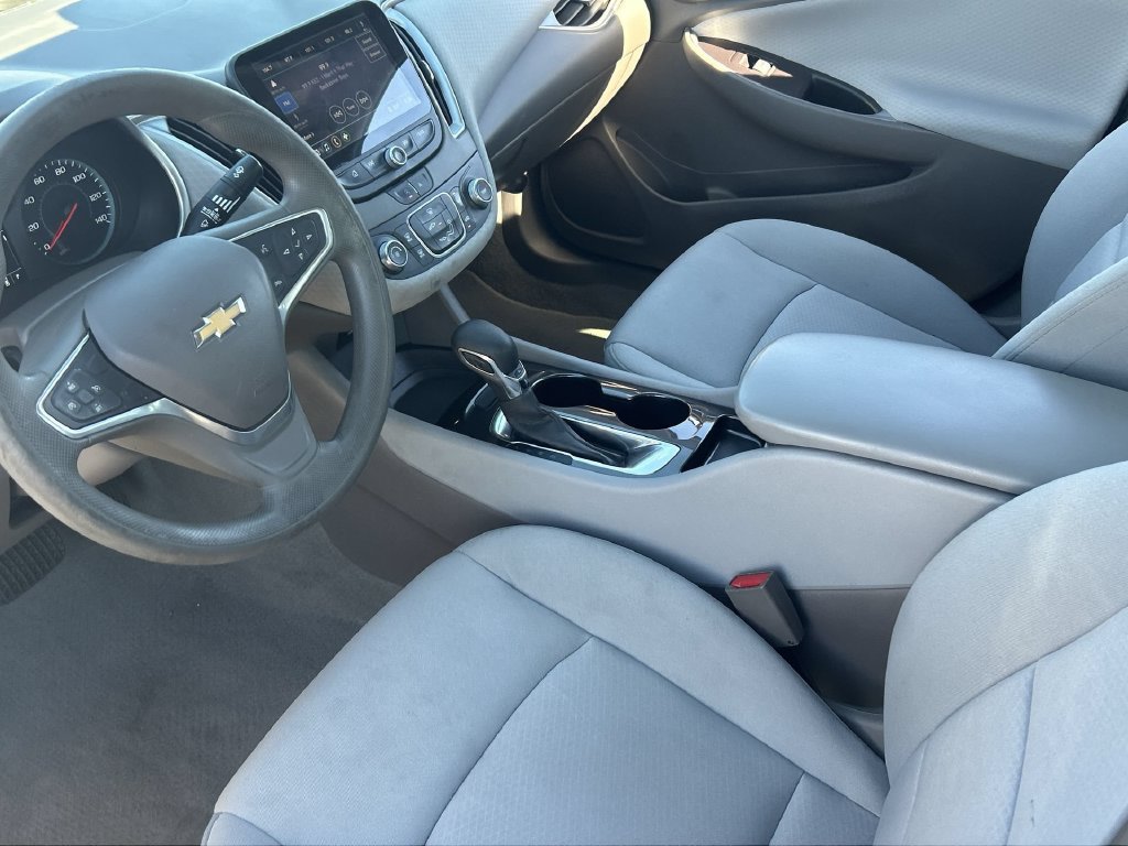 Used 2021 Chevrolet Malibu LS FWD image 6