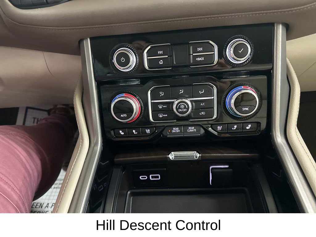 Certified 2024 GMC Yukon Denali image 44