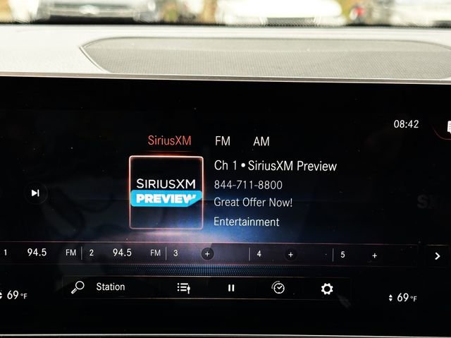 Used 2020 Mercedes-Benz GLB 250 4MATIC image 26