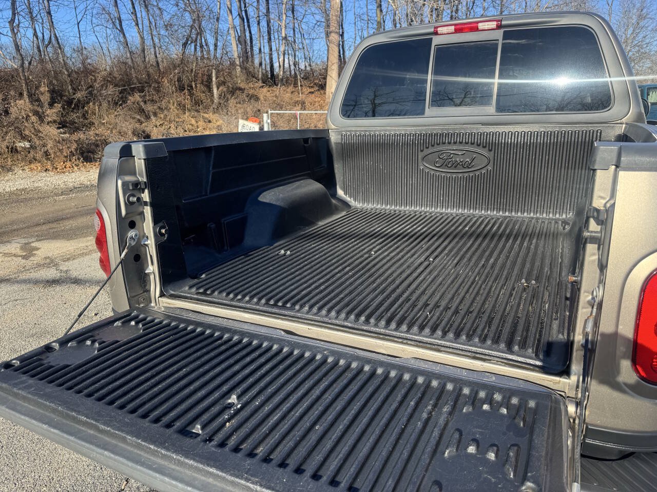 Used 2002 Ford F150 XLT RWD image 7