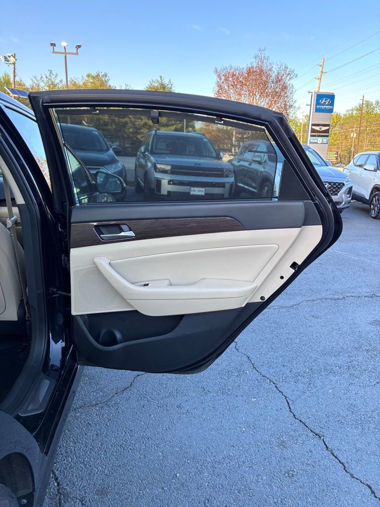 Used 2019 Hyundai Sonata Limited w/ Ultimate Package 04 FWD image 47