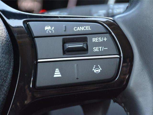 Used 2025 Honda Pilot EX-L image 31