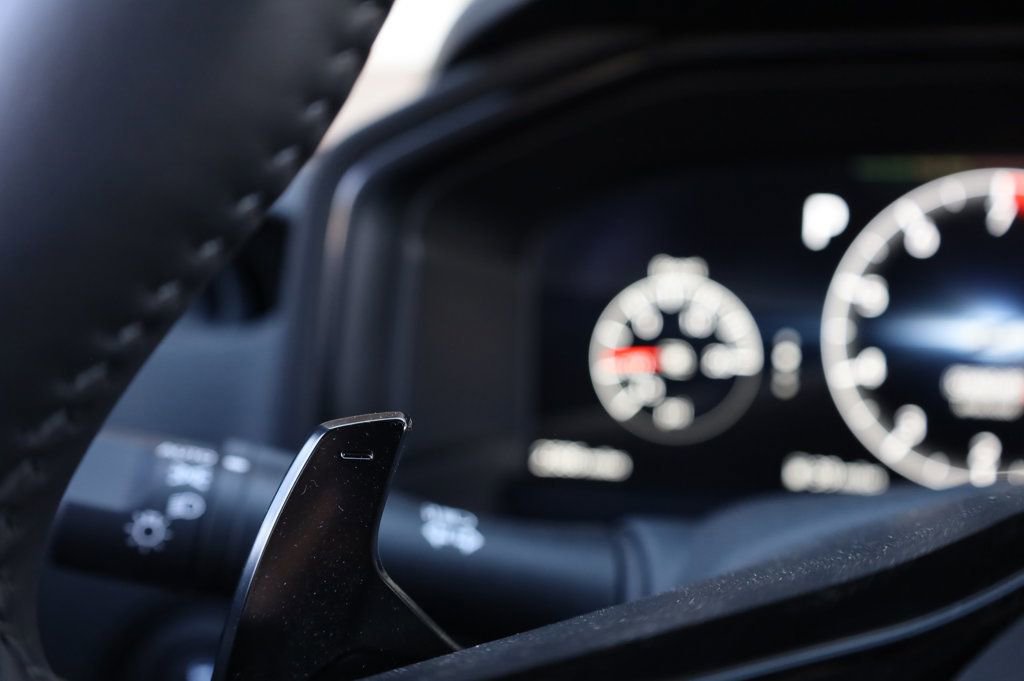 Used 2025 Nissan Z Performance w/ Floor Mat Package image 34