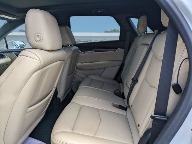 Used 2018 Cadillac XT5 Premium Luxury FWD image 14