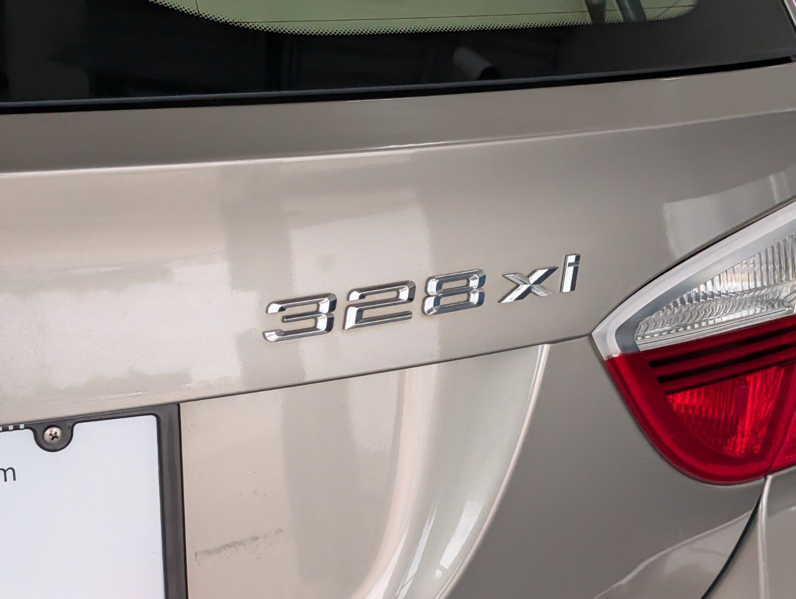 Used 2008 BMW 328xi Wagon AWD/4WD image 4