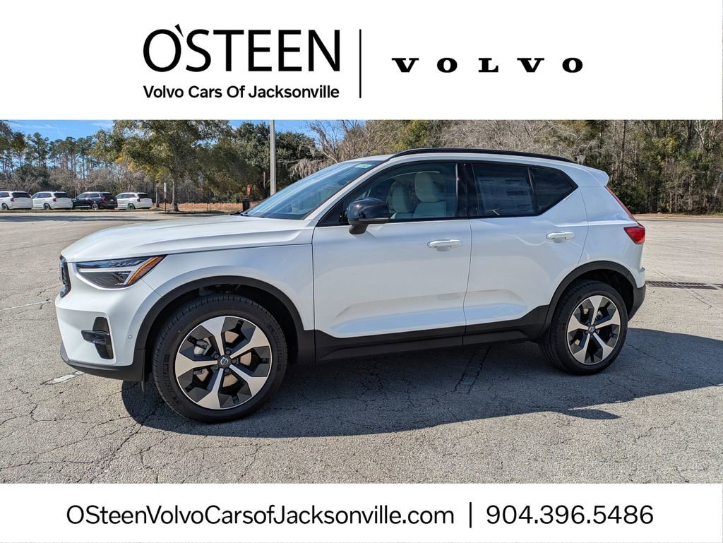 New 2026 Volvo XC40 B5 Plus w/ Protection Package Premier