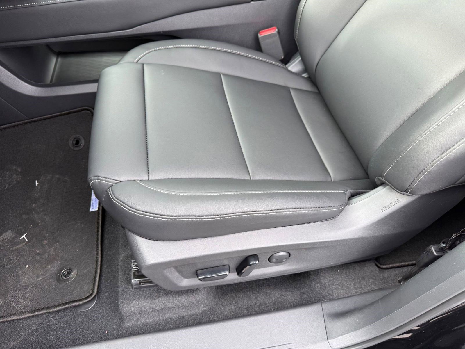 New 2026 Nissan Murano SV AWD/4WD image 12