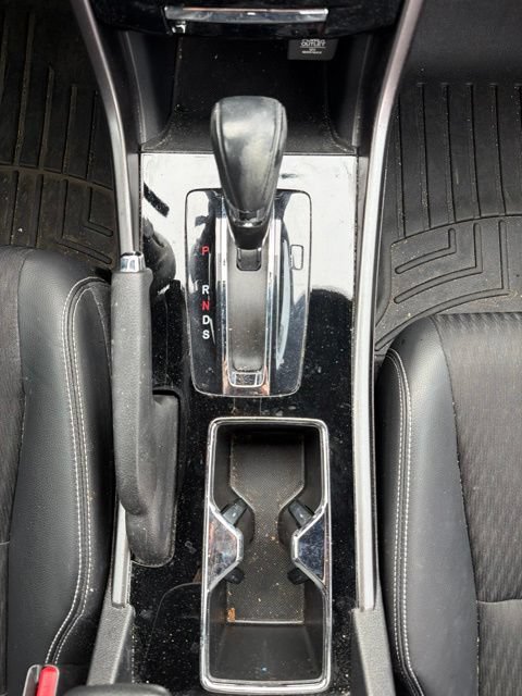 Used 2016 Honda Accord Sport image 12