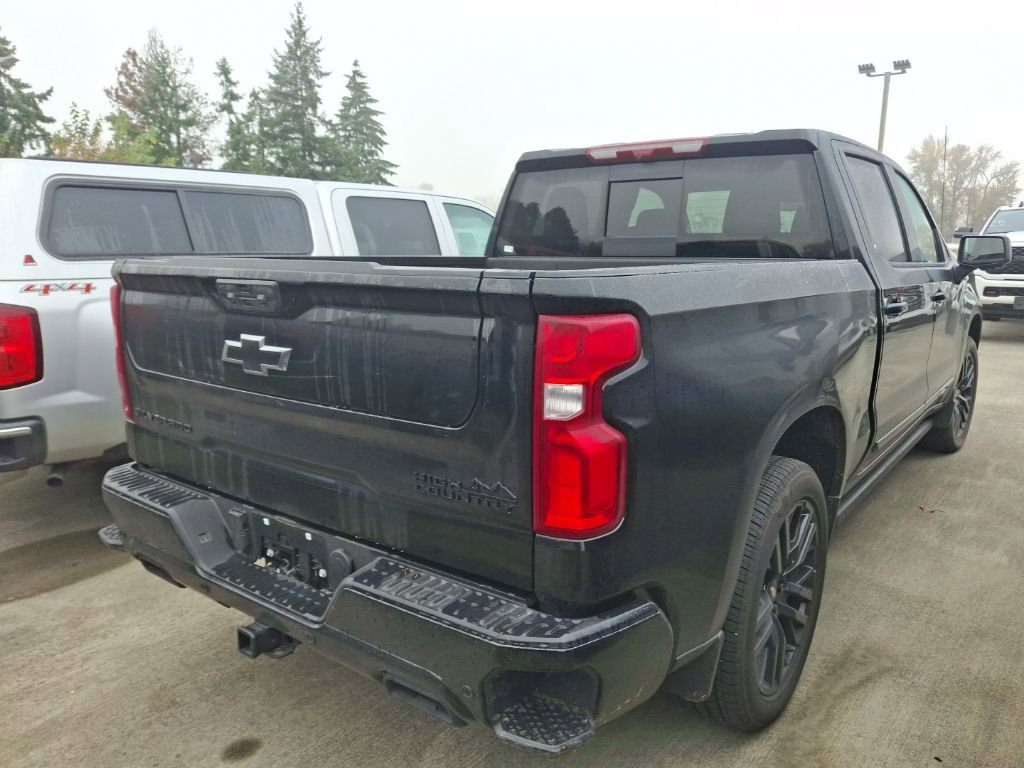 Used 2025 Chevrolet Silverado 1500 High Country w/ Midnight Edition image 7