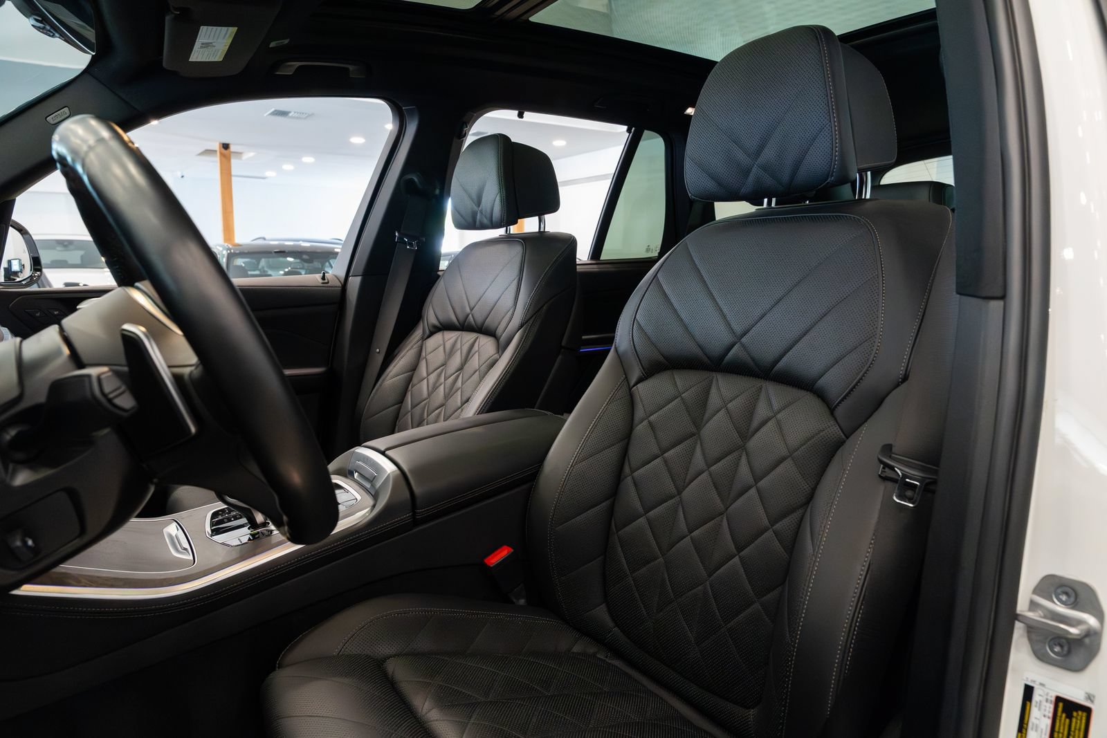 Used 2023 BMW X5 M50i w/ Executive Package AWD/4WD image 18