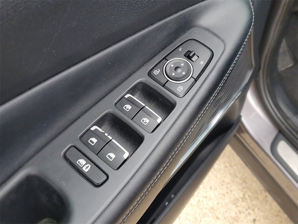 Used 2021 Hyundai Santa Fe SEL Premium image 19