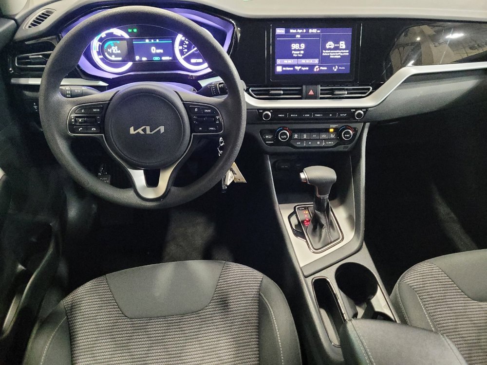Used 2022 Kia Niro LX FWD image 22